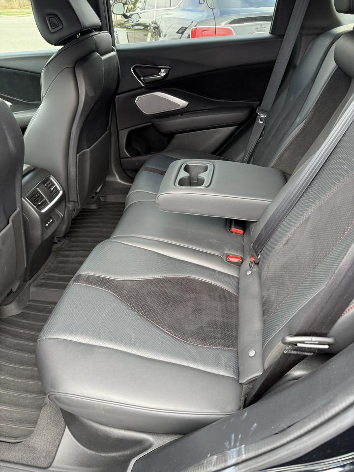 Acura RDX  2023