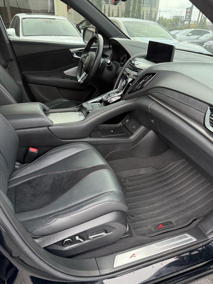 Acura RDX  2023