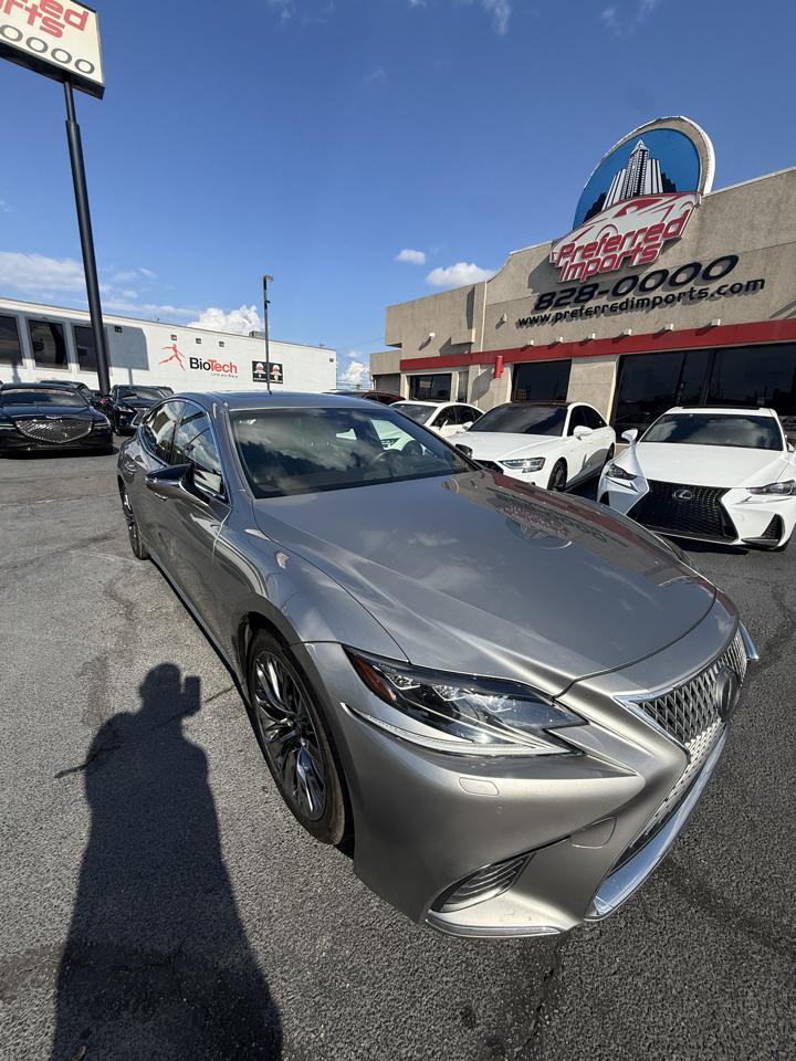 Lexus LS  2020