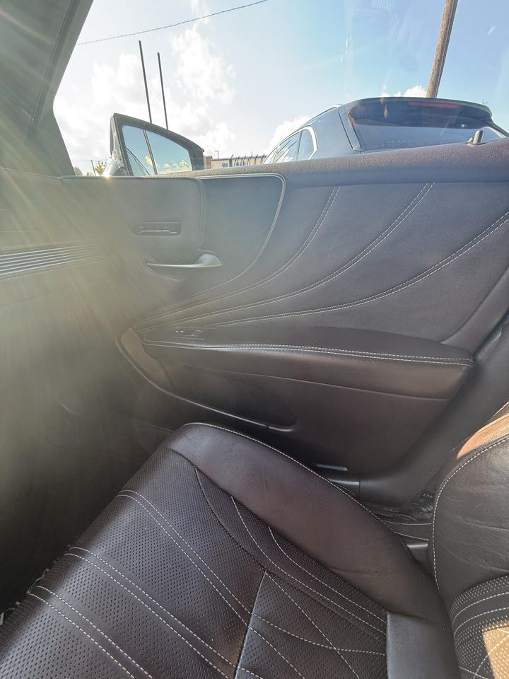 Lexus LS  2020