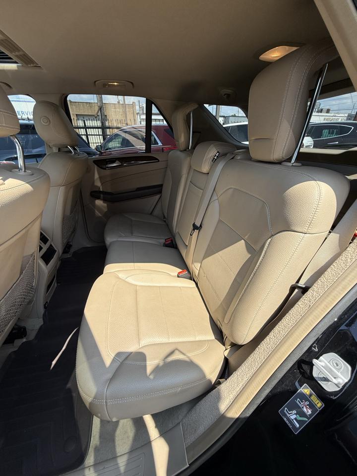 Mercedes-Benz M-Class  2015