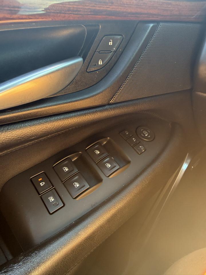 Cadillac Escalade ESV  2015