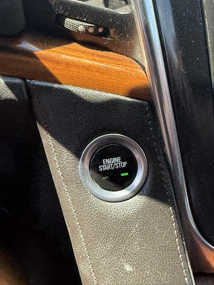 Cadillac Escalade ESV  2015