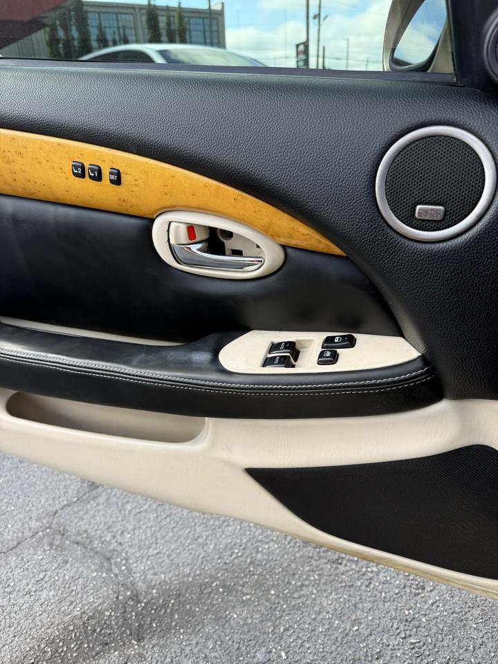 Lexus SC 430 Base 2002
