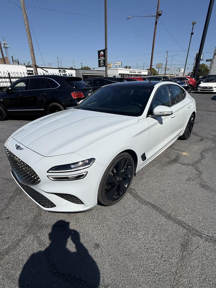 Genesis G70  2023