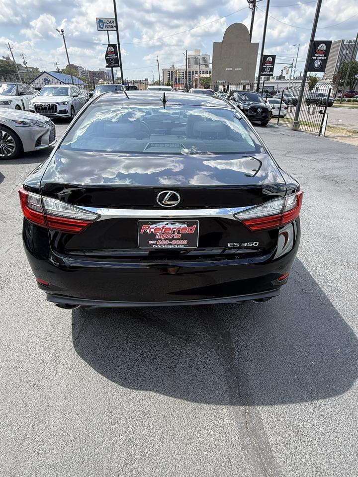 Lexus ES 350  2016