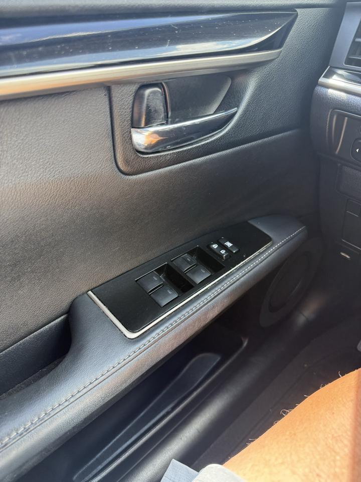Lexus ES 350  2016