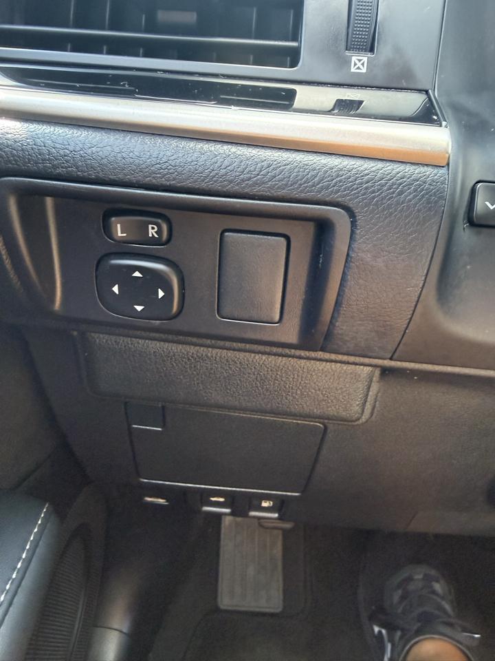 Lexus ES 350  2016