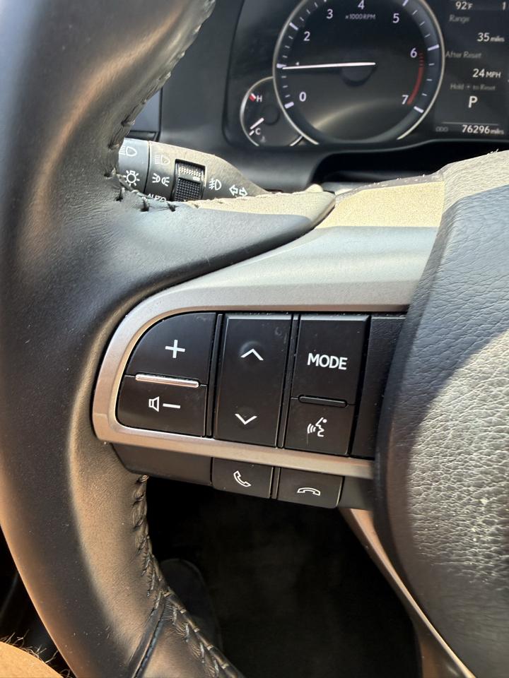 Lexus ES 350  2016