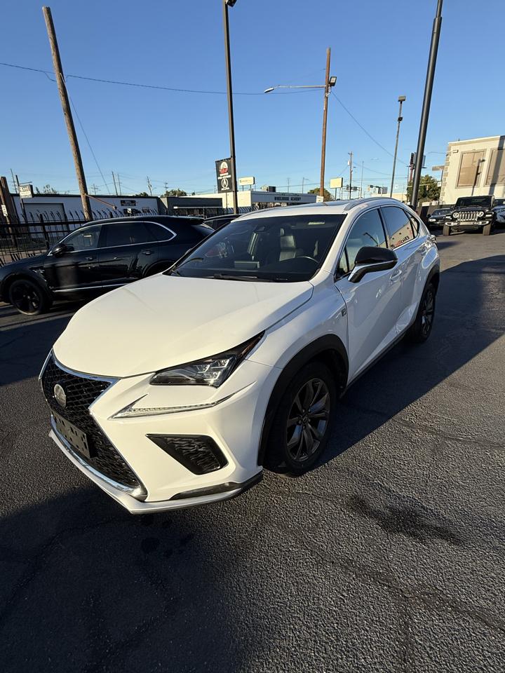 Lexus NX  2018