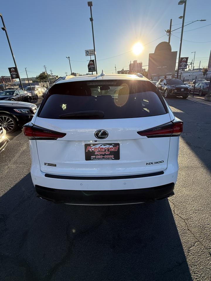 Lexus NX  2018