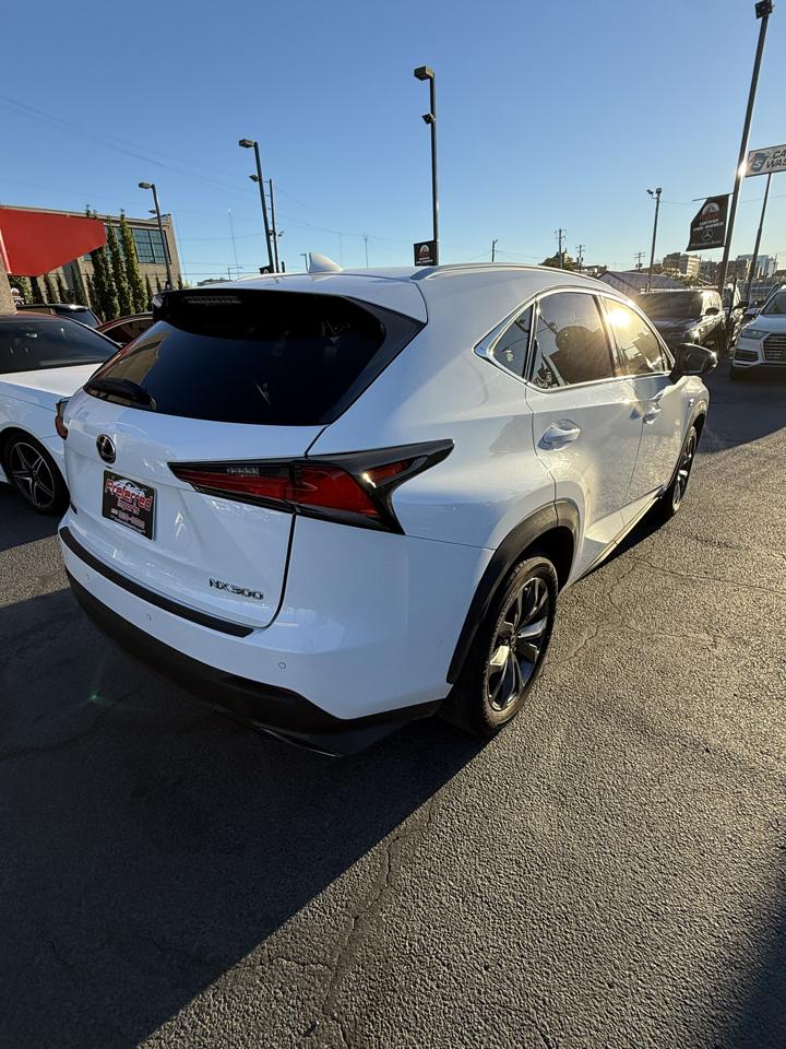 Lexus NX  2018