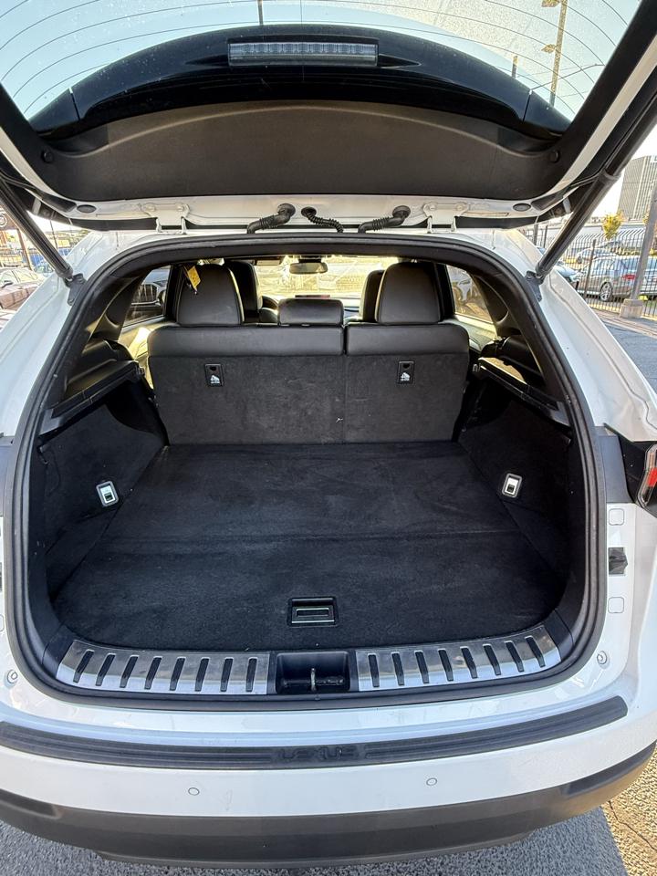 Lexus NX  2018