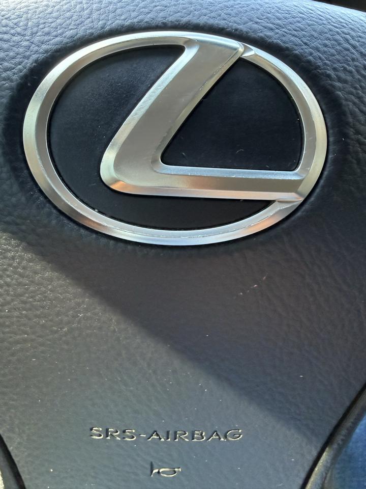 Lexus LS 460  2013