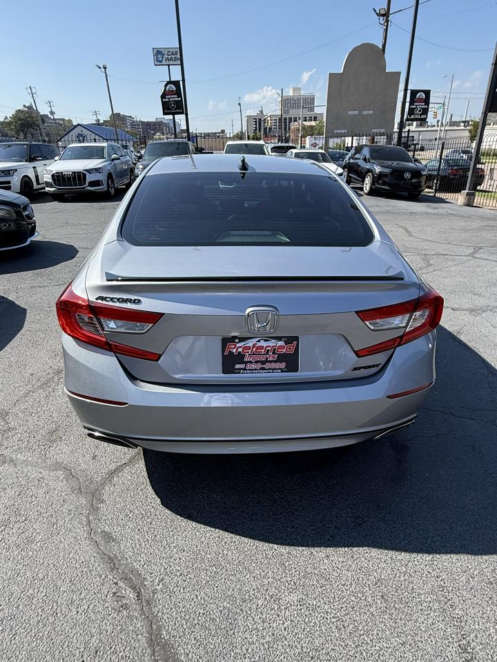 Honda Accord Sedan  2022