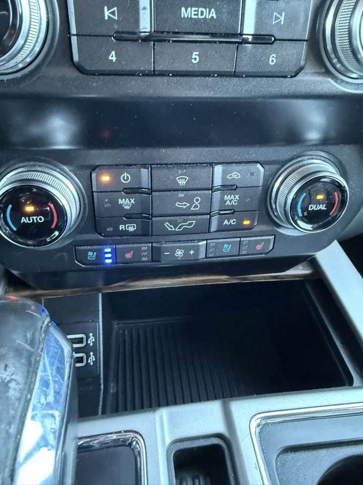 Ford F-150  2019
