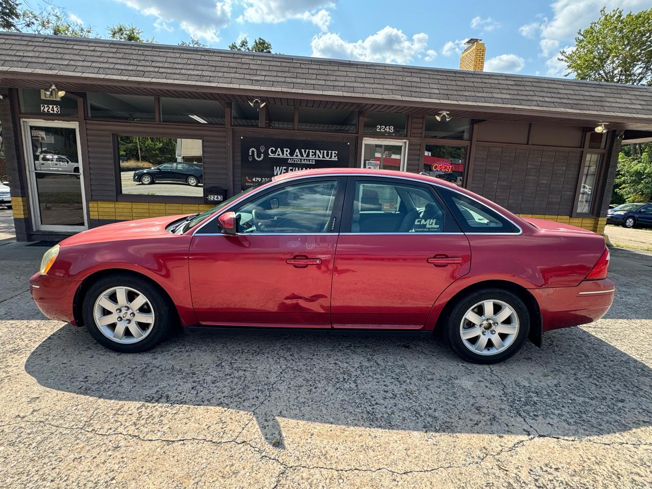 Ford Five Hundred SEL FWD 2007