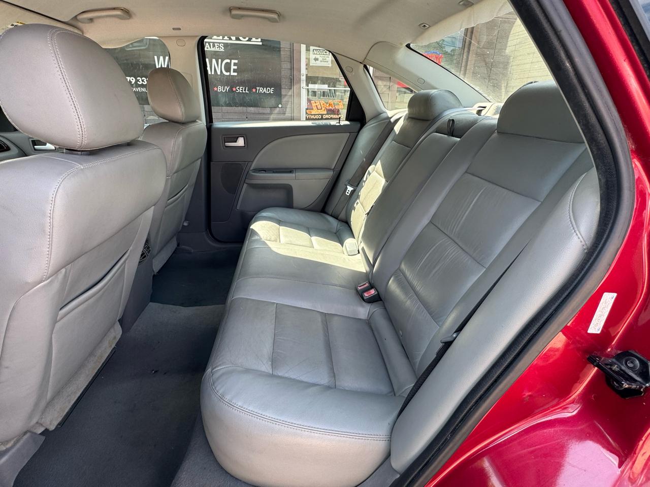 Ford Five Hundred SEL FWD 2007