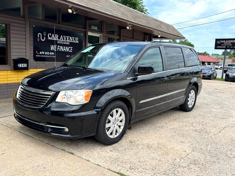 Image 3 of 2014 Chrysler Town & Country Touring