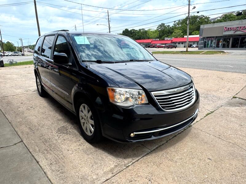 Image 8 of 2014 Chrysler Town & Country Touring
