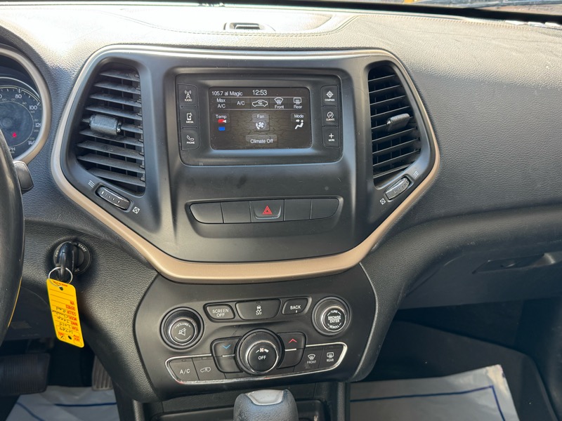 Jeep Cherokee Latitude FWD 2015 Jeep Cherokee Latitude FWD 2015