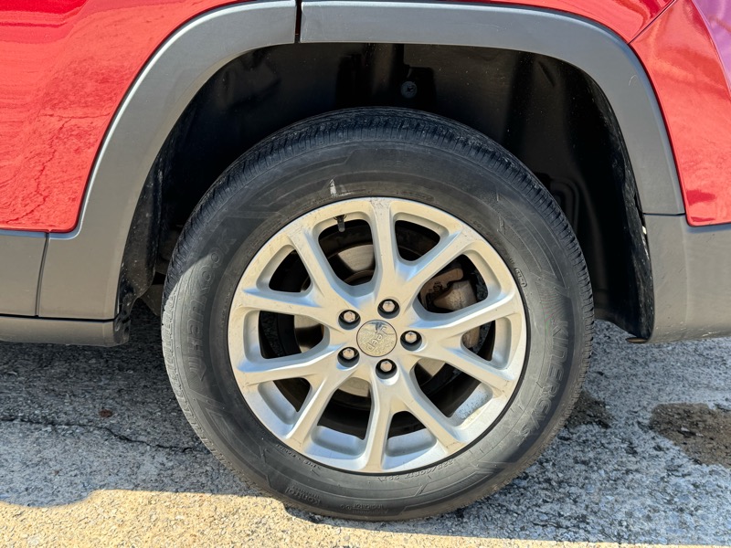 Jeep Cherokee Latitude FWD 2015 Jeep Cherokee Latitude FWD 2015