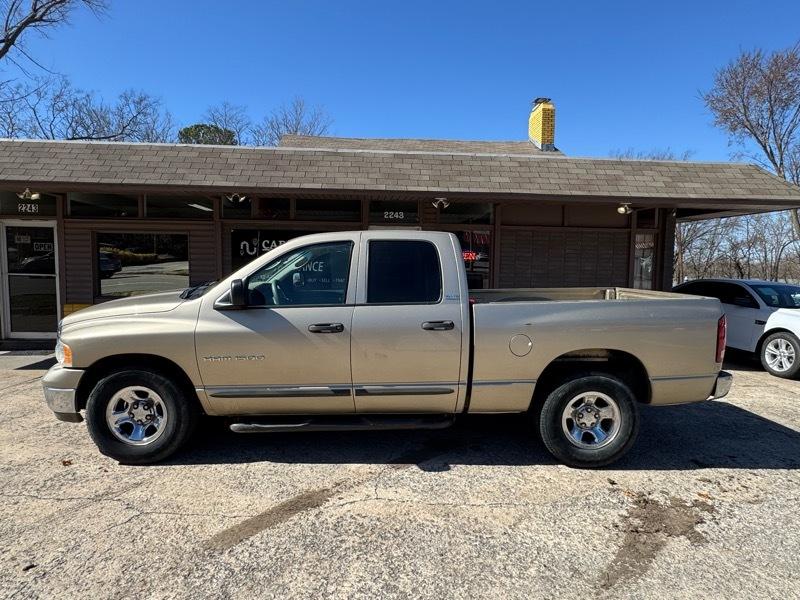 Dodge Ram 1500 ST Quad Cab Short Bed 2WD 2002