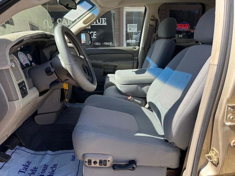 Dodge Ram 1500 ST Quad Cab Short Bed 2WD 2002