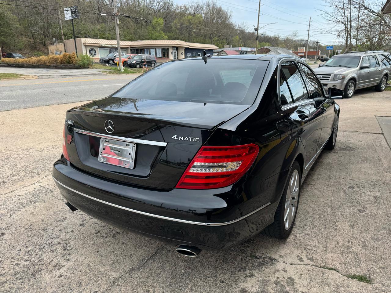 Mercedes-Benz C-Class C300 4MATIC Sport Sedan 2013