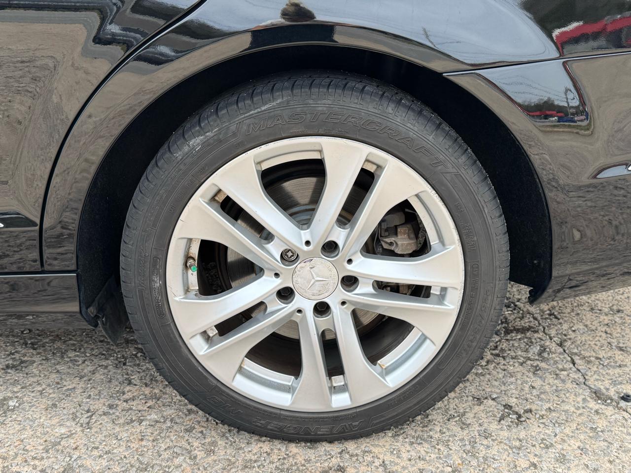 Mercedes-Benz C-Class C300 4MATIC Sport Sedan 2013