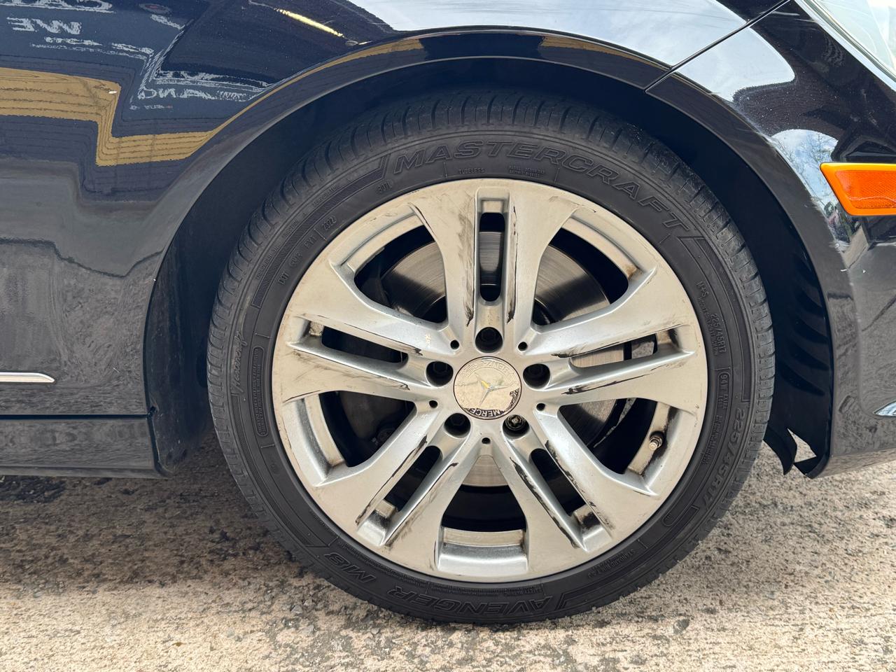 Mercedes-Benz C-Class C300 4MATIC Sport Sedan 2013