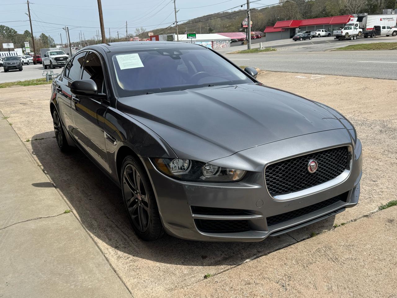 Jaguar XE 35t Premium AWD 2017
