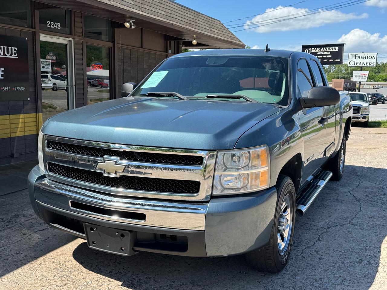 Chevrolet Silverado 1500 LS Extended Cab 2WD 2010