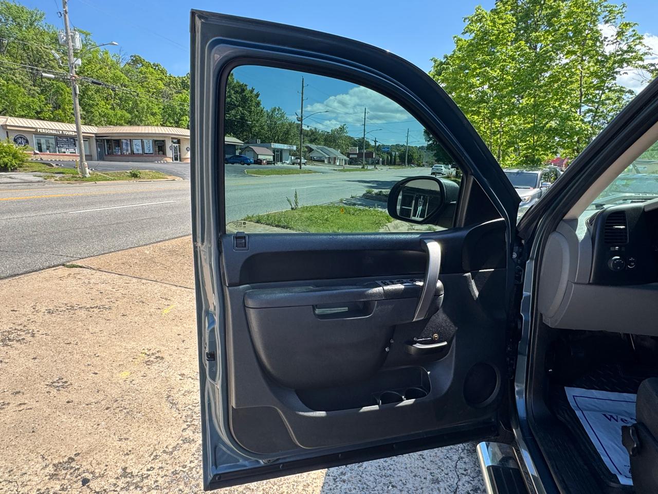 Chevrolet Silverado 1500 LS Extended Cab 2WD 2010