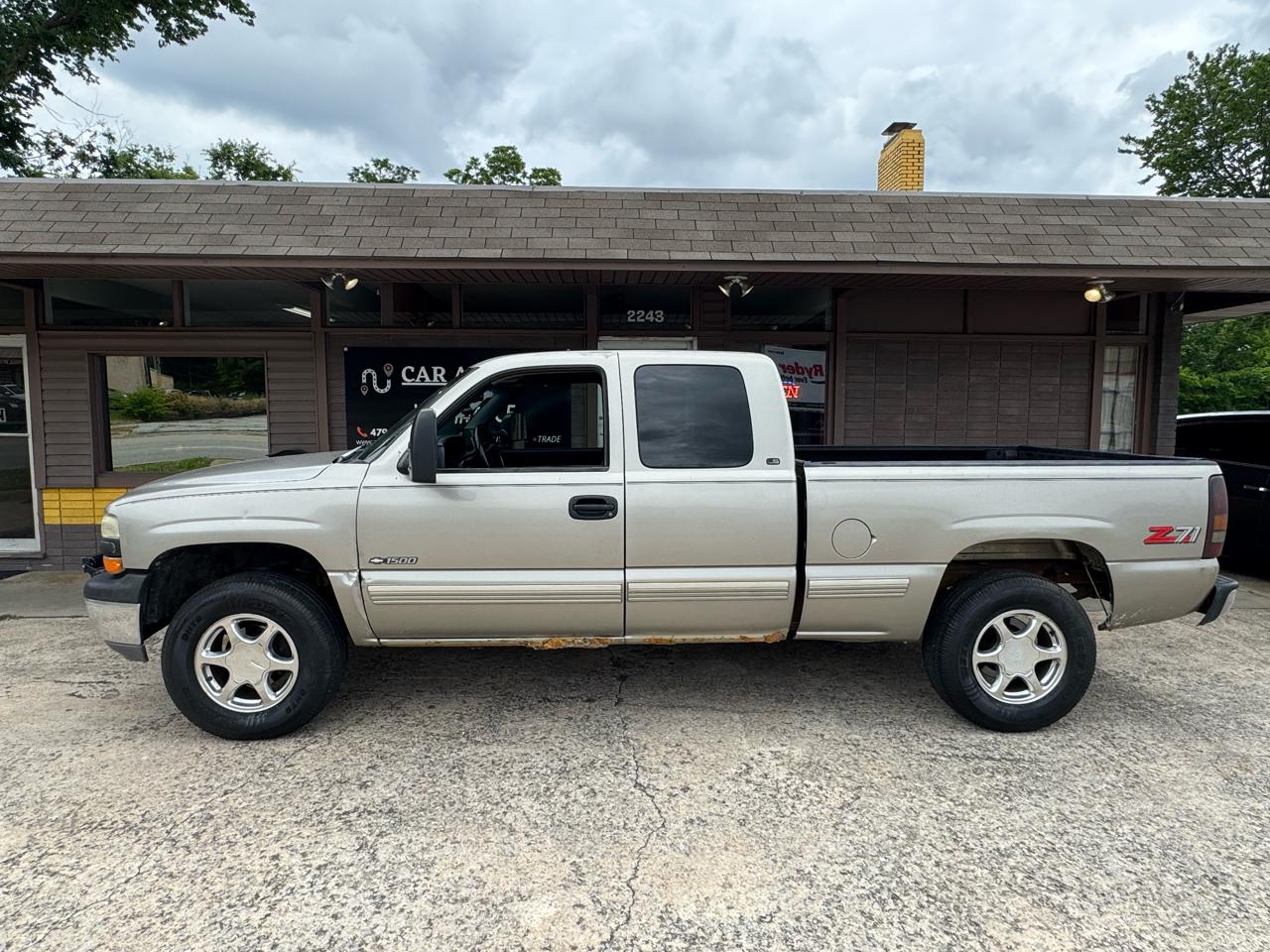 Chevrolet Silverado 1500 LS Ext Cab 4WD 2000
