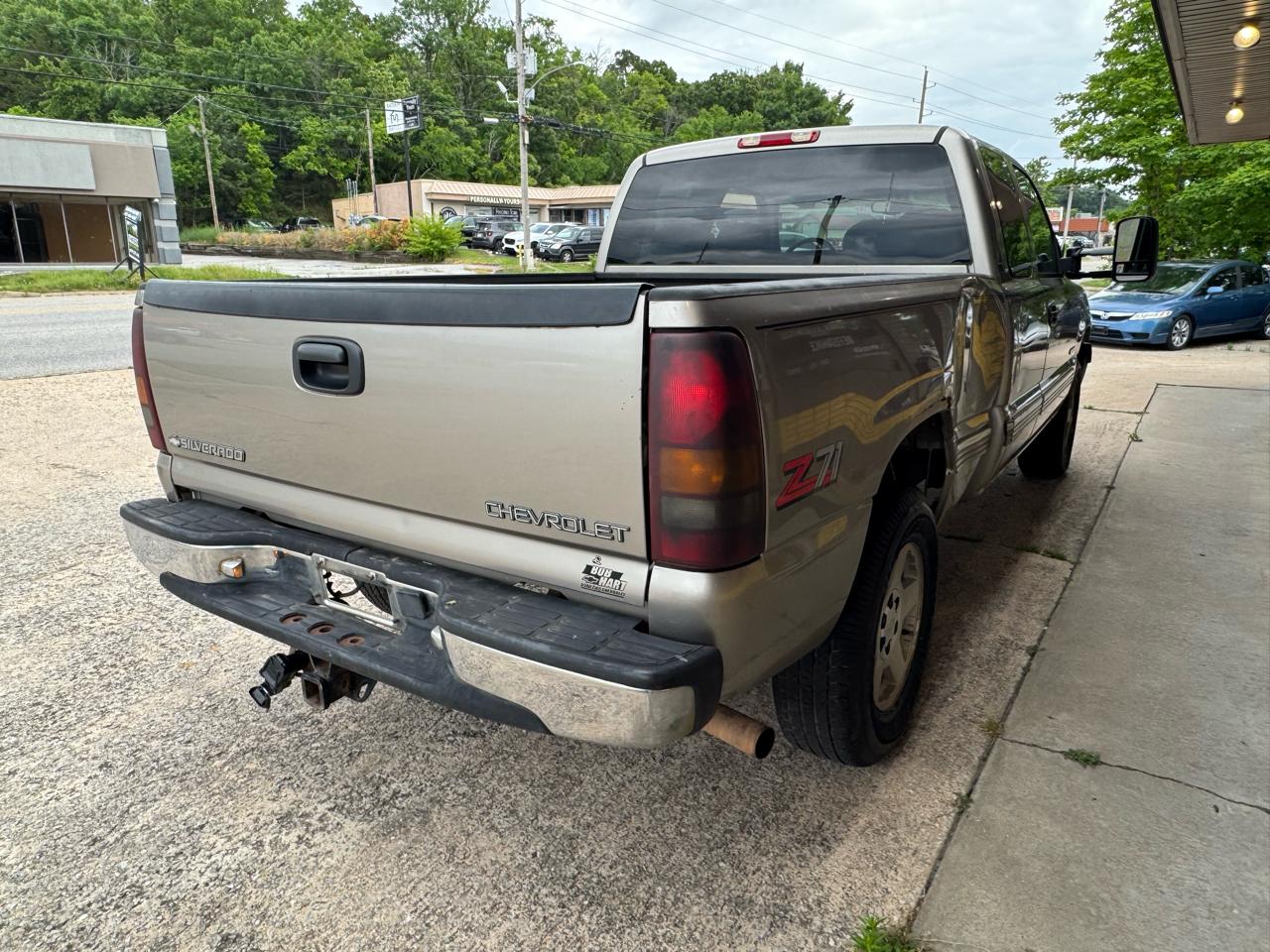 Chevrolet Silverado 1500 LS Ext Cab 4WD 2000