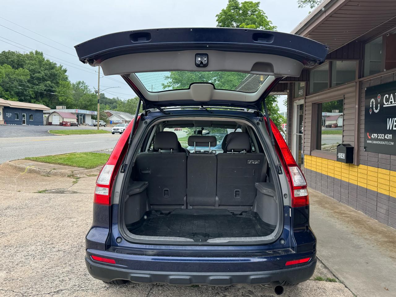 Honda CR-V LX 4WD 5-Speed AT 2011