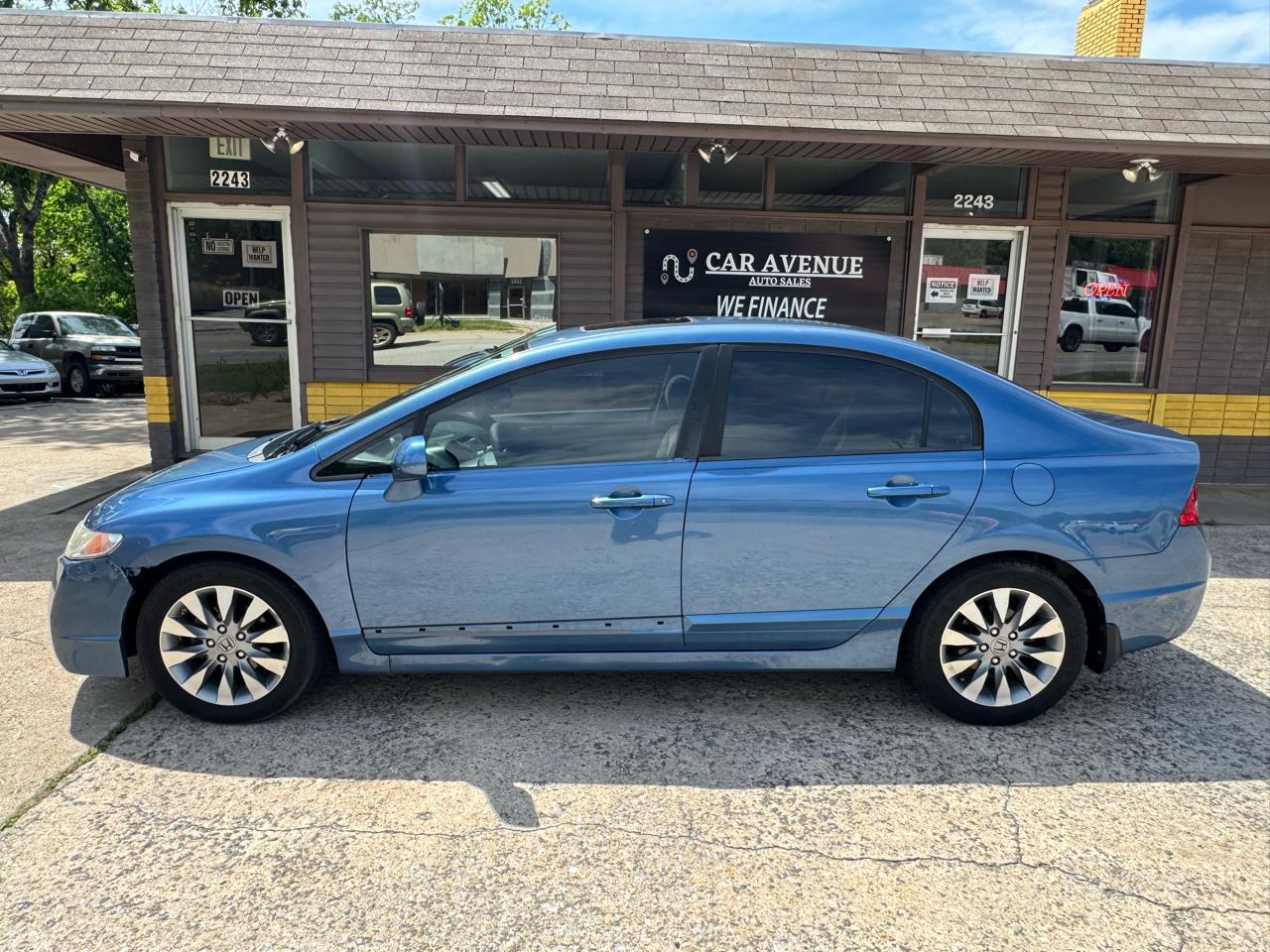 Honda Civic EX Sedan 5-Speed AT 2009