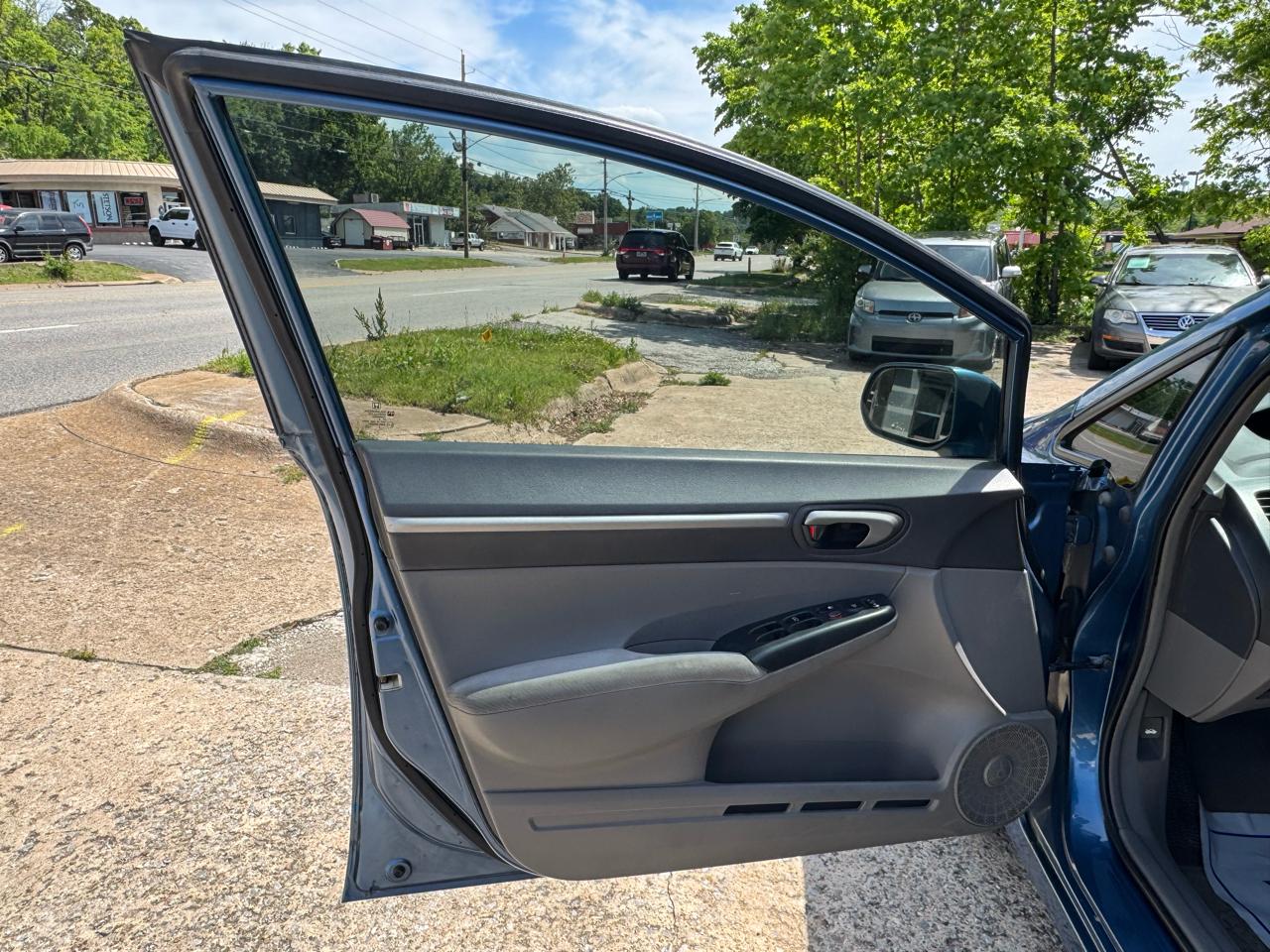 Honda Civic EX Sedan 5-Speed AT 2009