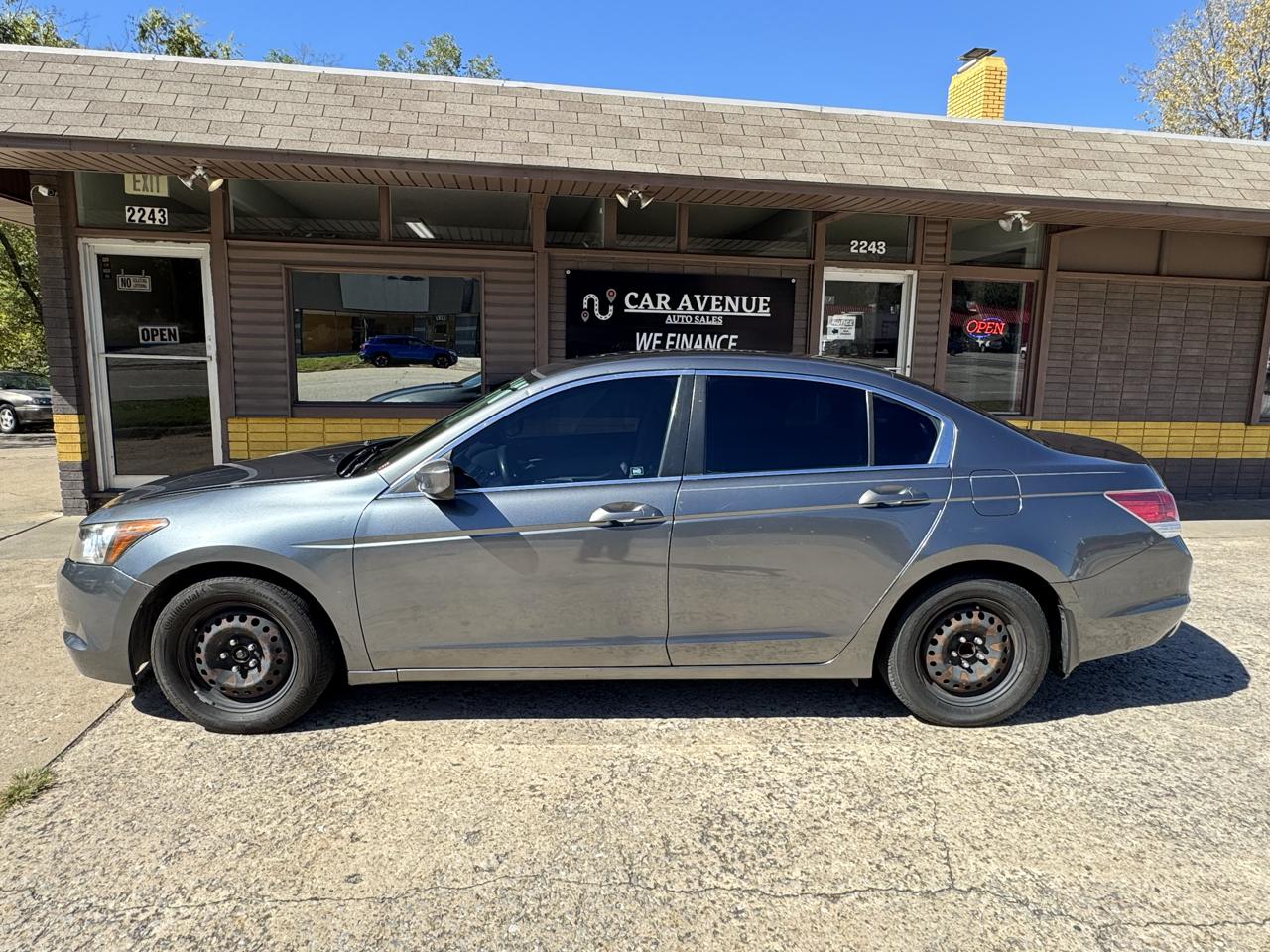 Honda Accord photo 4