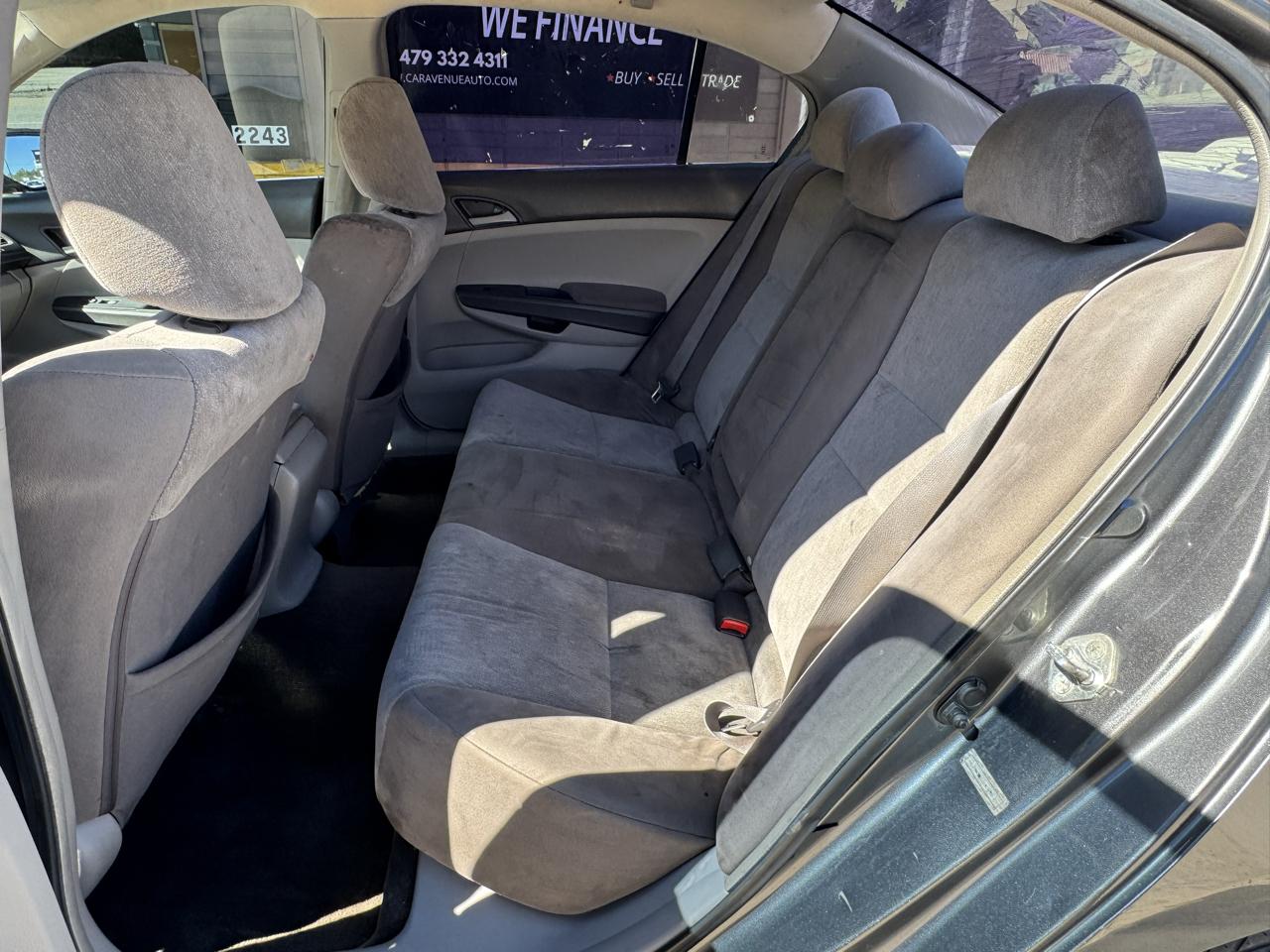 Honda Accord photo 10
