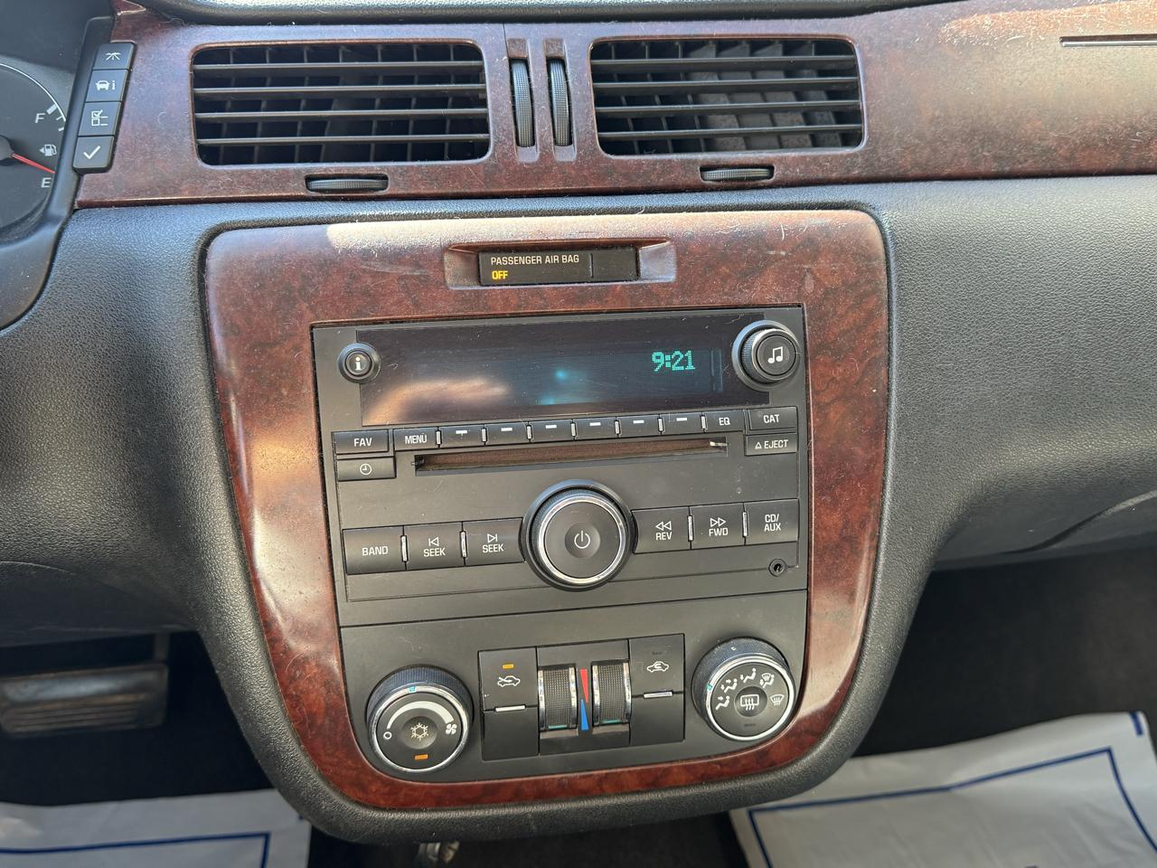 Chevrolet Impala photo 14