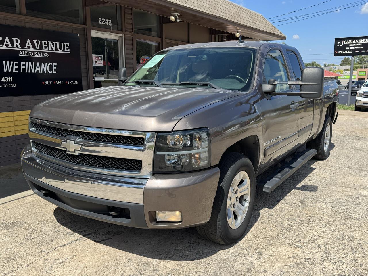 Chevrolet Silverado 1500 Work Truck Ext. Cab Std. Box 4WD 2008