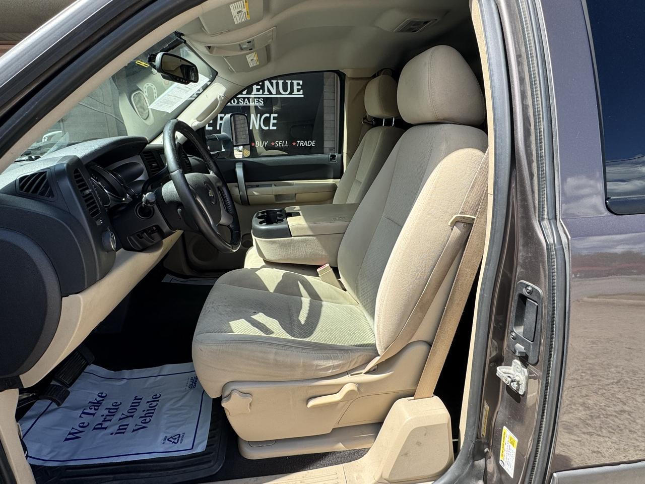 Chevrolet Silverado 1500 Work Truck Ext. Cab Std. Box 4WD 2008