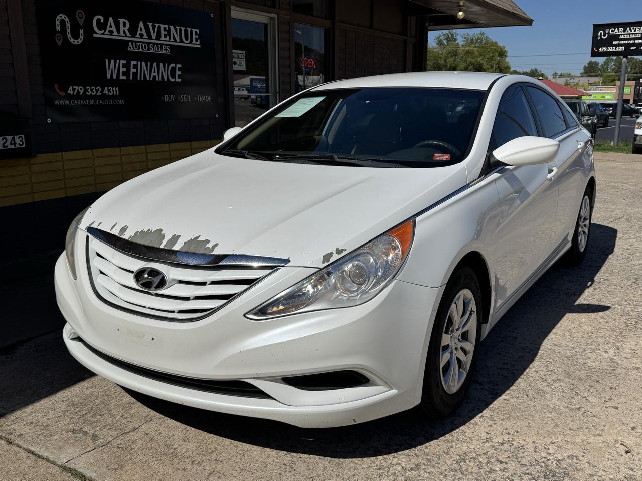 Hyundai Sonata photo 3