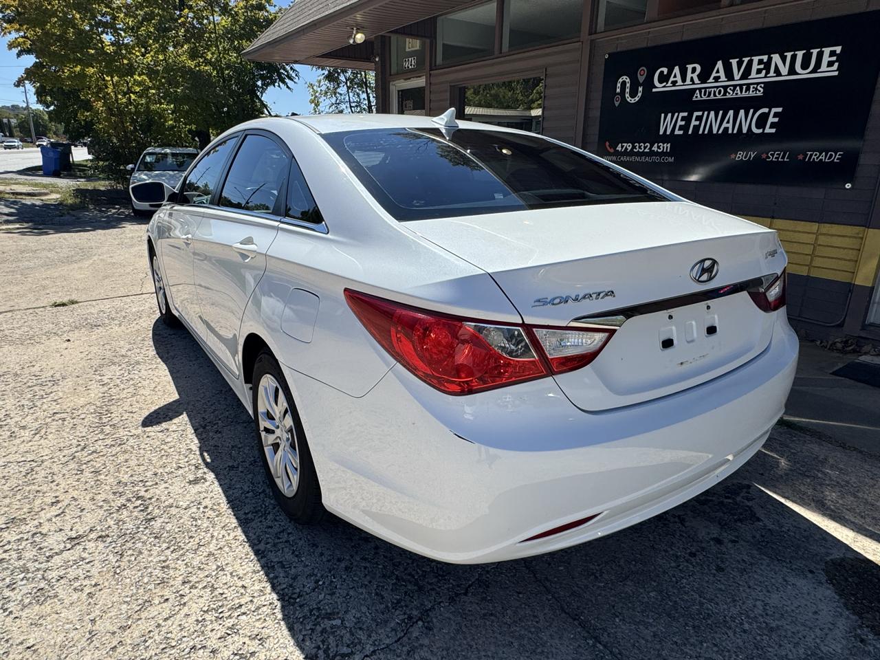 Hyundai Sonata photo 5