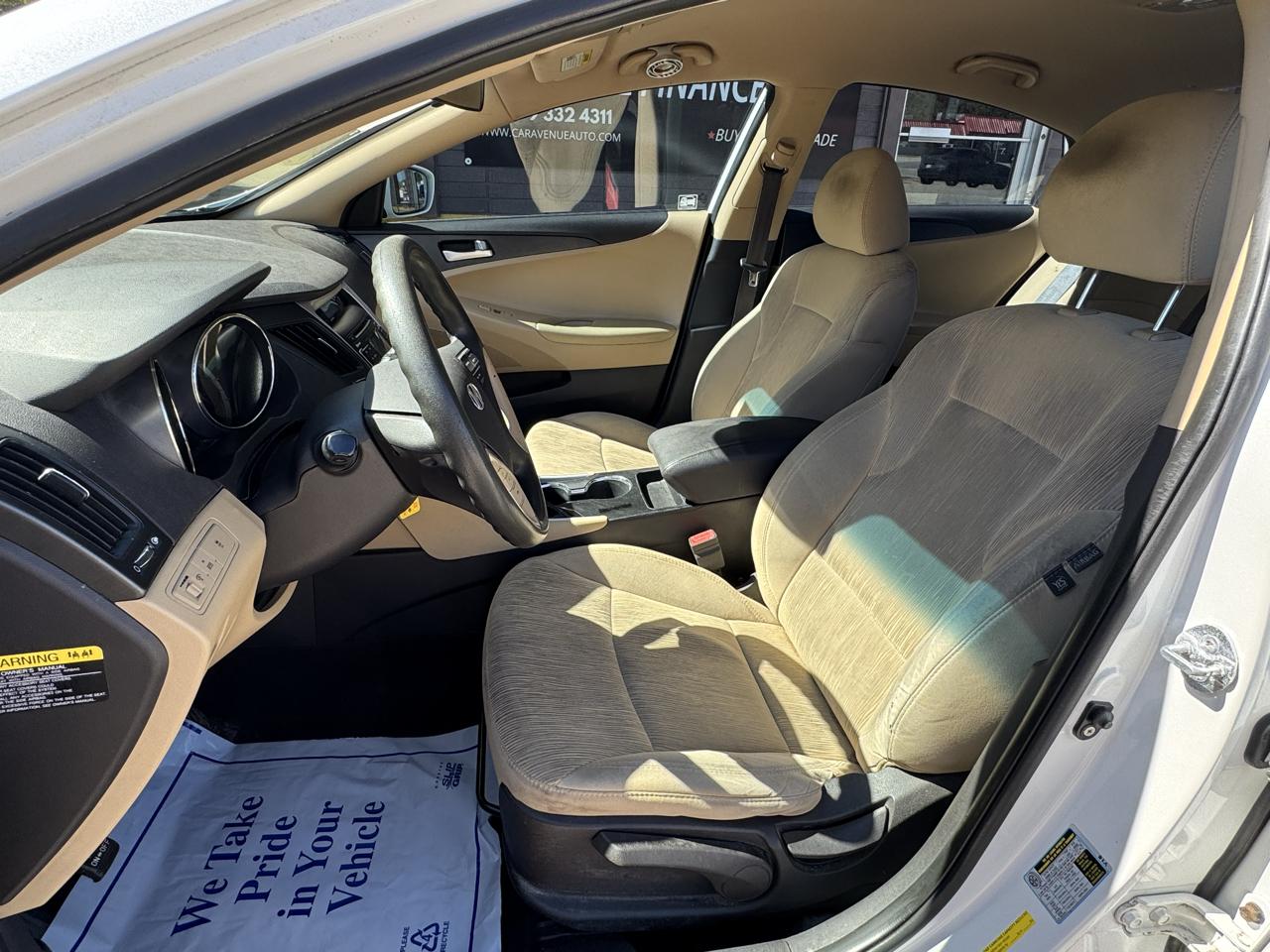Hyundai Sonata photo 9