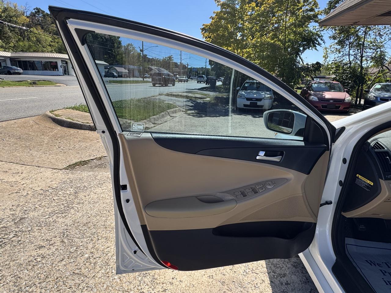 Hyundai Sonata photo 15