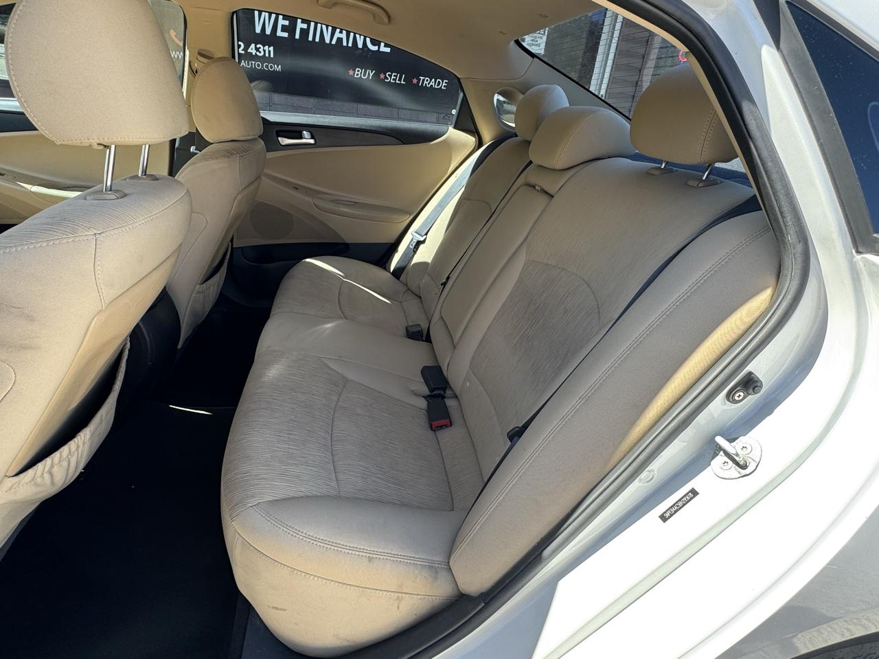 Hyundai Sonata photo 10
