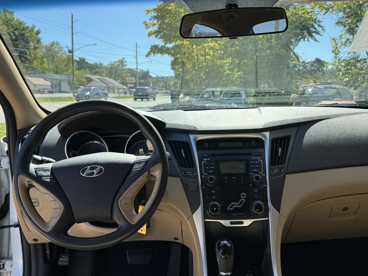 Hyundai Sonata photo 12
